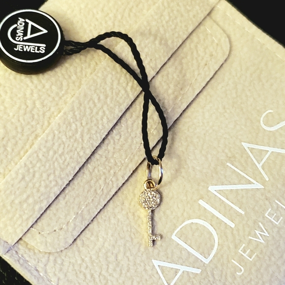 14K Diamond Key Charm - Picture 3 of 6